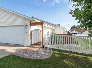 873 12th Ave W, West Fargo, ND 58078