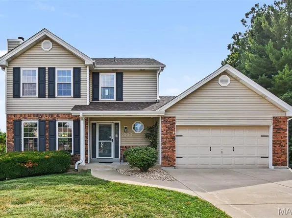 4533 Cambrook Dr, Saint Charles, MO 63304