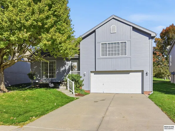 19014 K St, Omaha, NE 68135