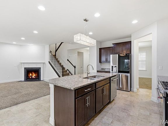 4th image of 312 Chestnut Creek Cir