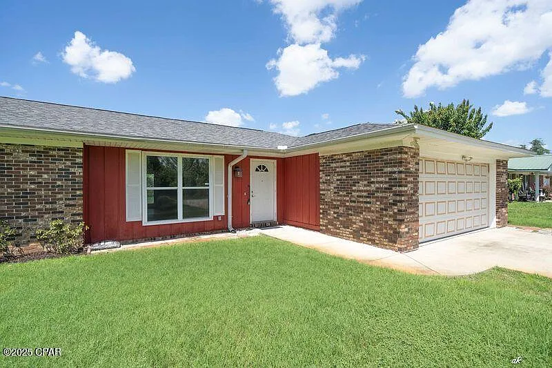 3 bed, 1745 sqft, $2,150 — Photo 3