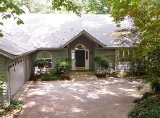 12 Skipper Ln, Salem, SC 29676