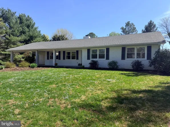 18493 Colonial Dr, Culpeper, VA 22701