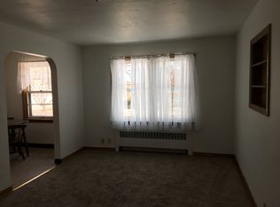 708 Marshall Street #4 FL 2ND, Manitowoc, WI 54220