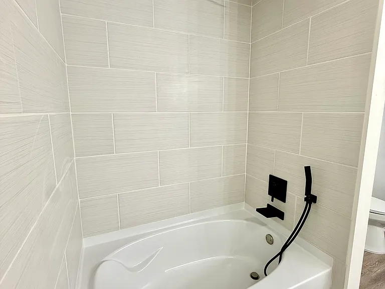 3042 Tiffany Ln — Photo 7