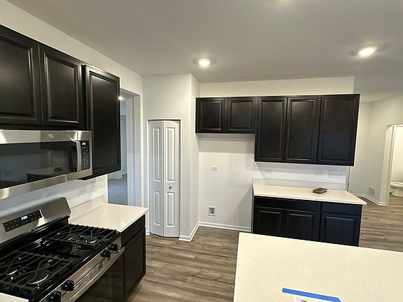3rd image of 2260 Stone Creek Dr