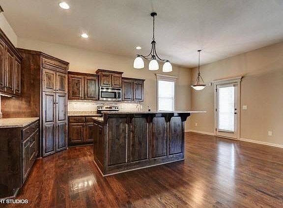 5th image of 11432 Kimball Ave