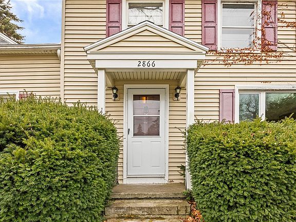 4th image of 2866 Saint Paul Blvd