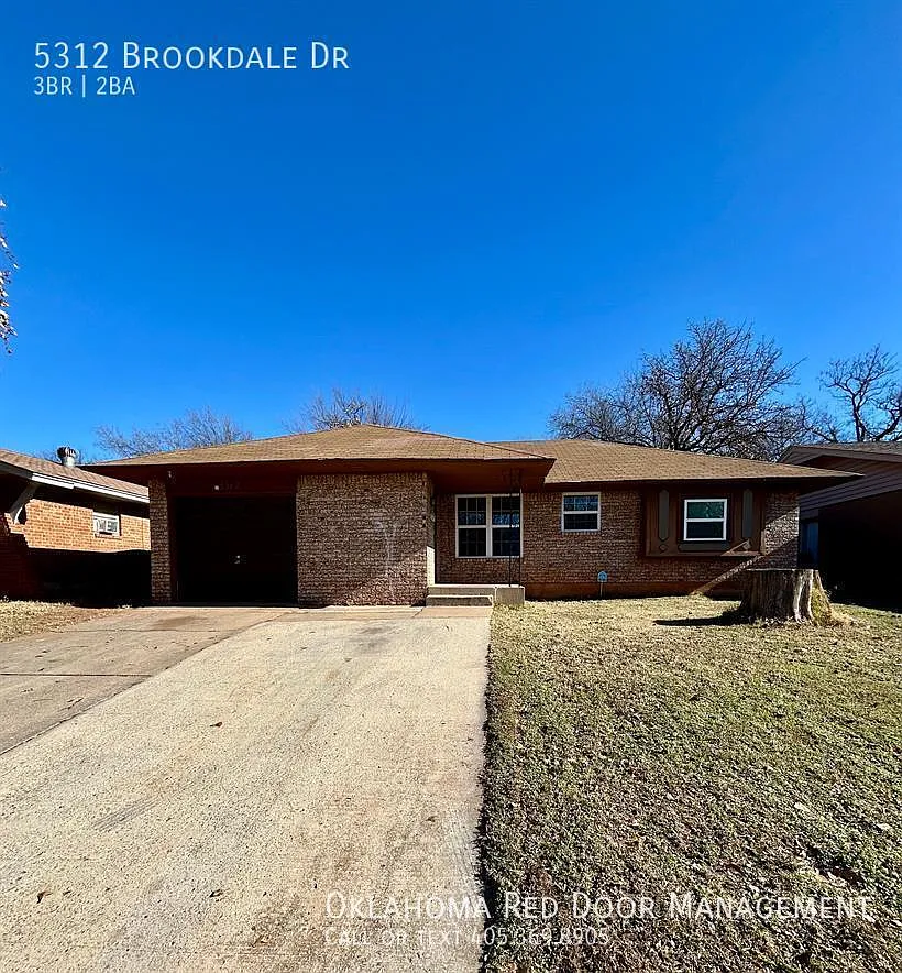 3 bed, 1.5 bath, 1023 sqft, $1,250 — Photo 1
