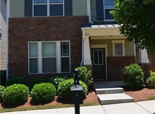 776 Village Field Ct, Suwanee, GA 30024