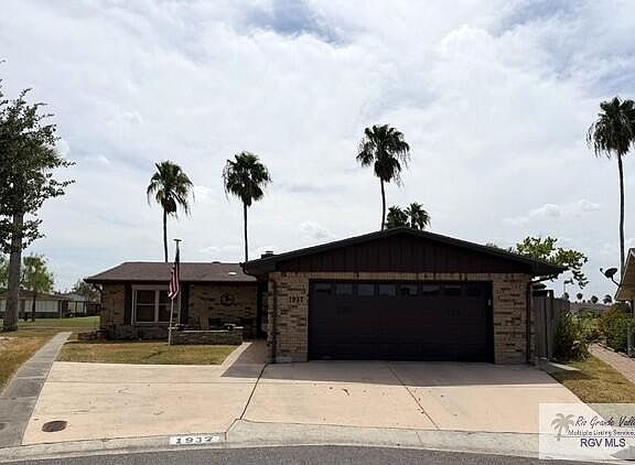 2nd image of 1937 Indiana Cir