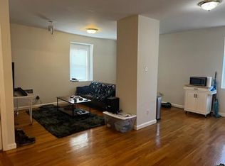 1 McLean Pl #3, Cambridge, MA 02140