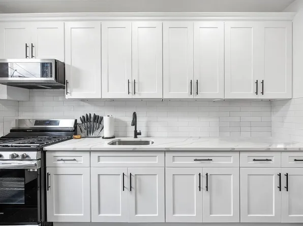 60-89 54th Street image 4 of 12