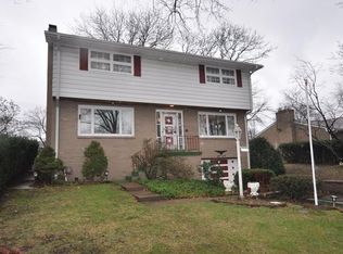 1530 Tretter Dr, Pittsburgh, PA 15227