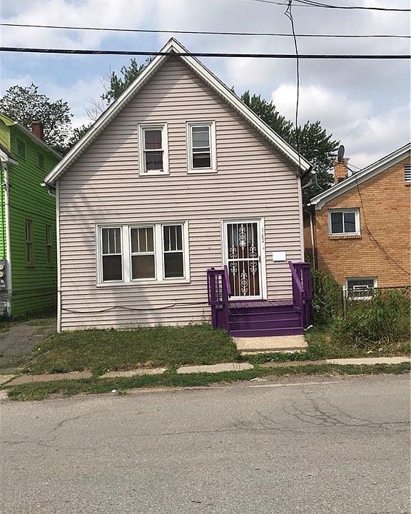 1st image of 142 Kehr St