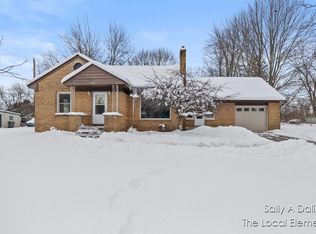 3738 Richmond St NW, Grand Rapids, MI 49534
