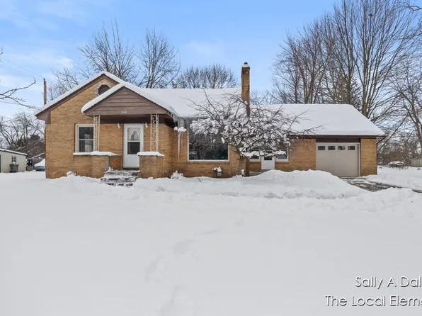 3738 Richmond St NW, Grand Rapids, MI 49534