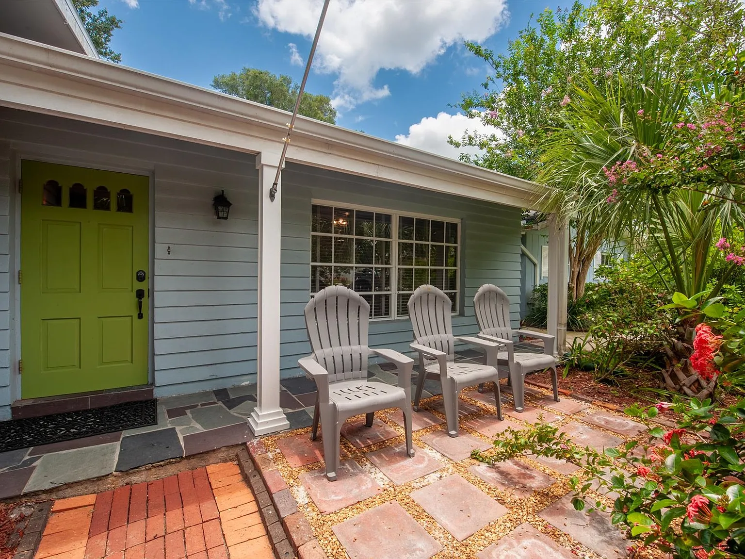 4 bed, 2768 sqft, $4,500 — Photo 4