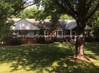 2480 Fife Dr, Pittsburgh, PA 15241