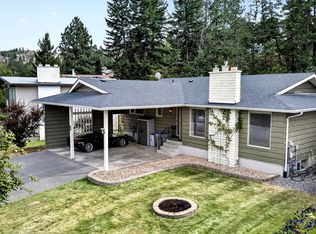 233 Monmouth Dr, Kamloops, BC V2E1L9