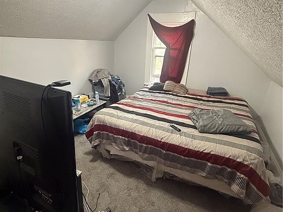 2nd image of 9515 Easton Ave
