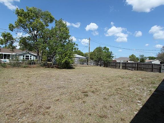 5th image of 1490 Courtland Blvd