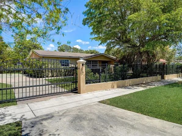 901 SW 102nd Ave, Miami, FL 33174