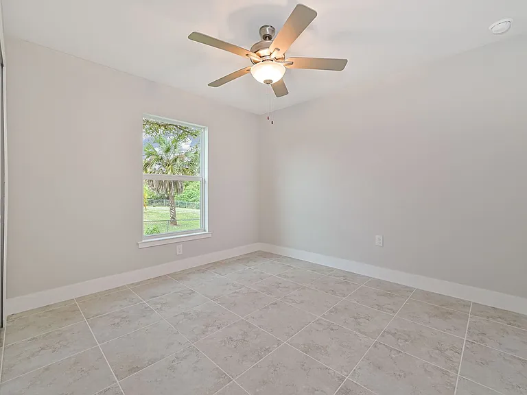 6076 Lacota Ave — Photo 14