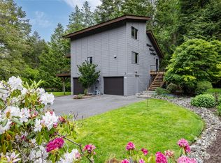 3 Kootenai Pl, La Conner, WA