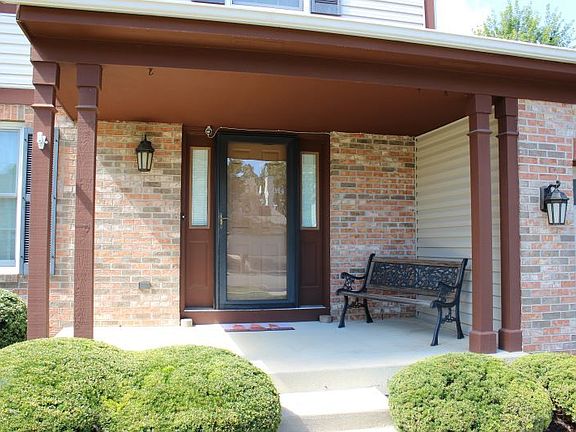 3rd image of 2606 N Cherry Cove Ln