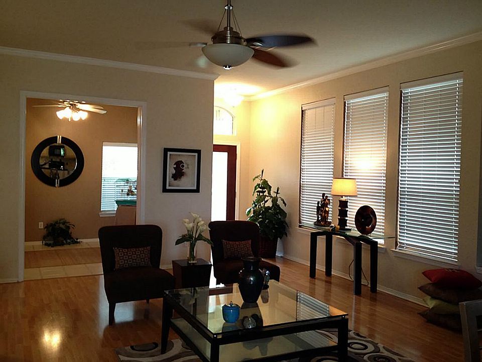 1st image of 8009 Leaning Oak Dr