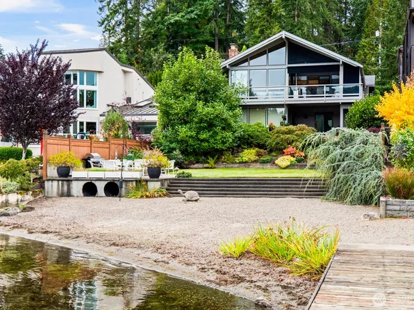 2860 W Lake Sammamish Parkway NE, Redmond, WA 98052