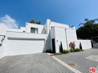 29221 Heathercliff Rd APT 2, Malibu, CA 90265