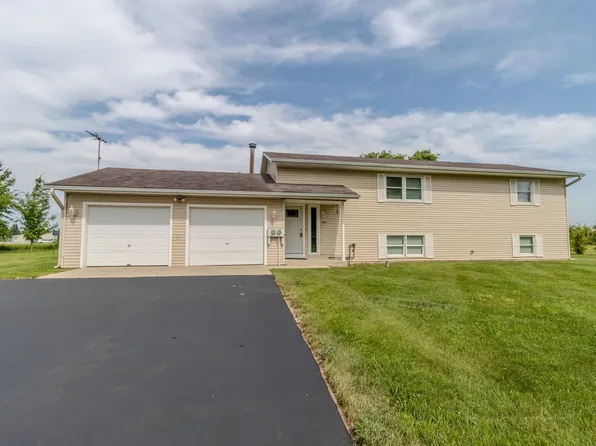 Move-In Ready & Full of Charm!, 284 Astro Dr, Traverse City, MI 49685