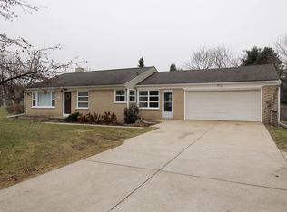 889 N 10th St, Kalamazoo, MI 49009