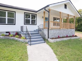 2610 Oak St, Chattanooga, TN 37404