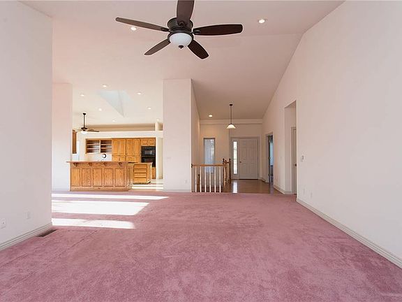 5th image of 5 Cambria Pl