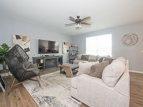 2nd image of 6804 Whisper Glen Dr