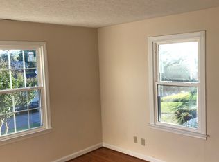 5105 N St NW, Roanoke, VA 24017