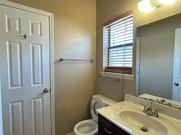 8482 Paddlefoot Ln — Photo 10