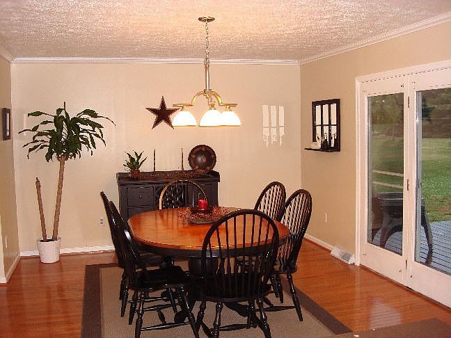 Breakfast room