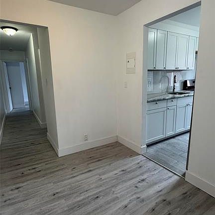 3rd image of 2335 Hudson Ter APT A7