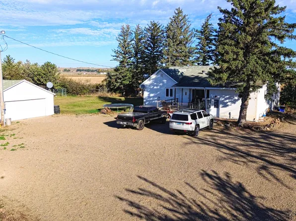 16112 29th Street Northwest E, Fairview, MT 59221