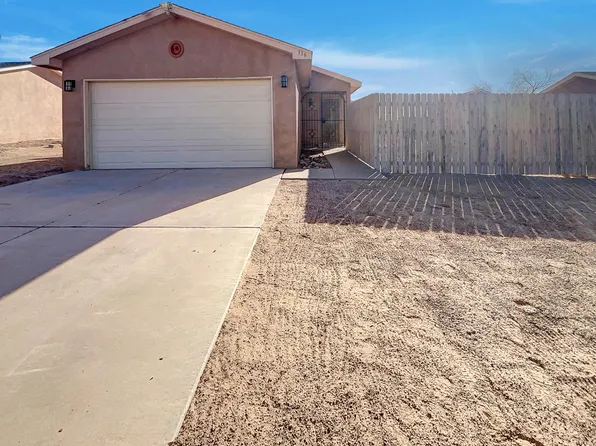 336 4th Ave SW, Rio Rancho, NM 87124