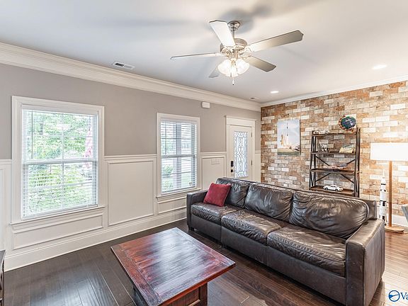 5th image of 6005 Taramore Ln