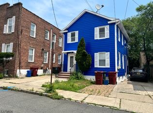 10 Humbert St, Nutley, NJ 07110