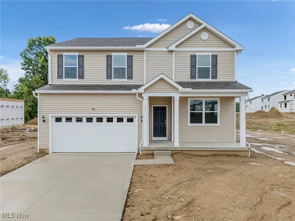 11 Townsend Dr, Tallmadge, OH 44278