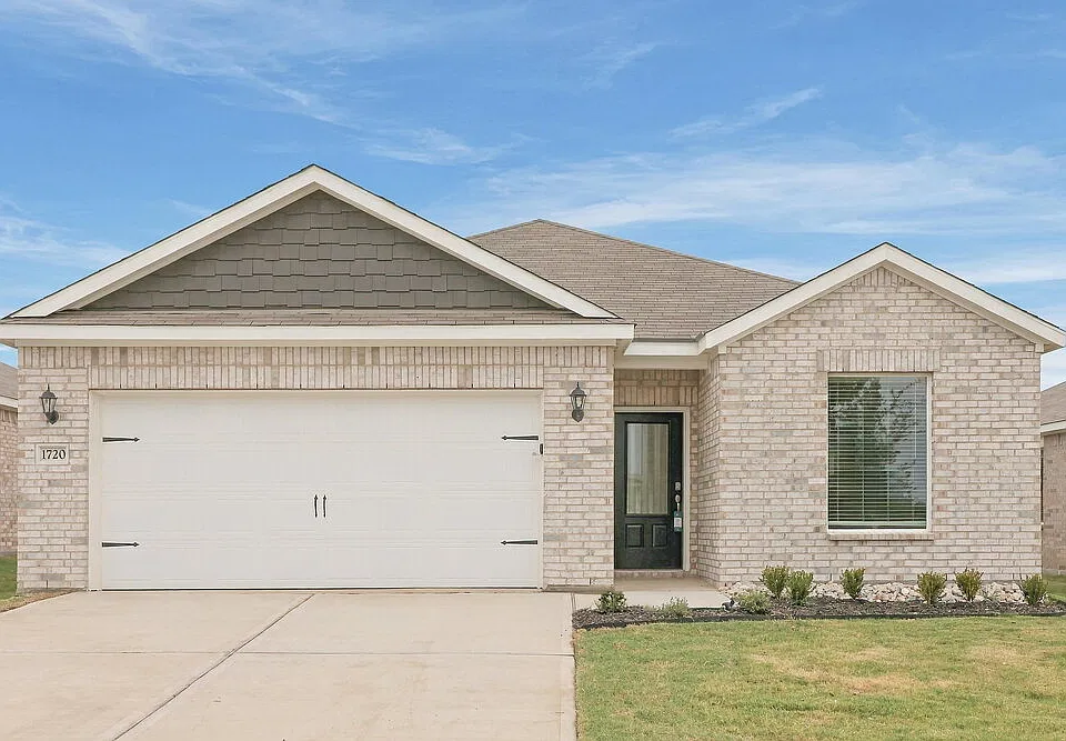 1720 Paul Dr