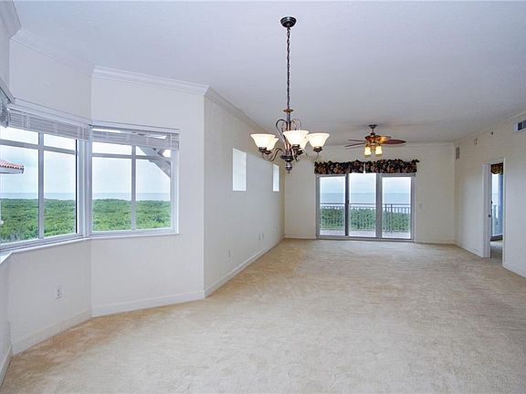 3rd image of 12077 Gandy Blvd N APT 381