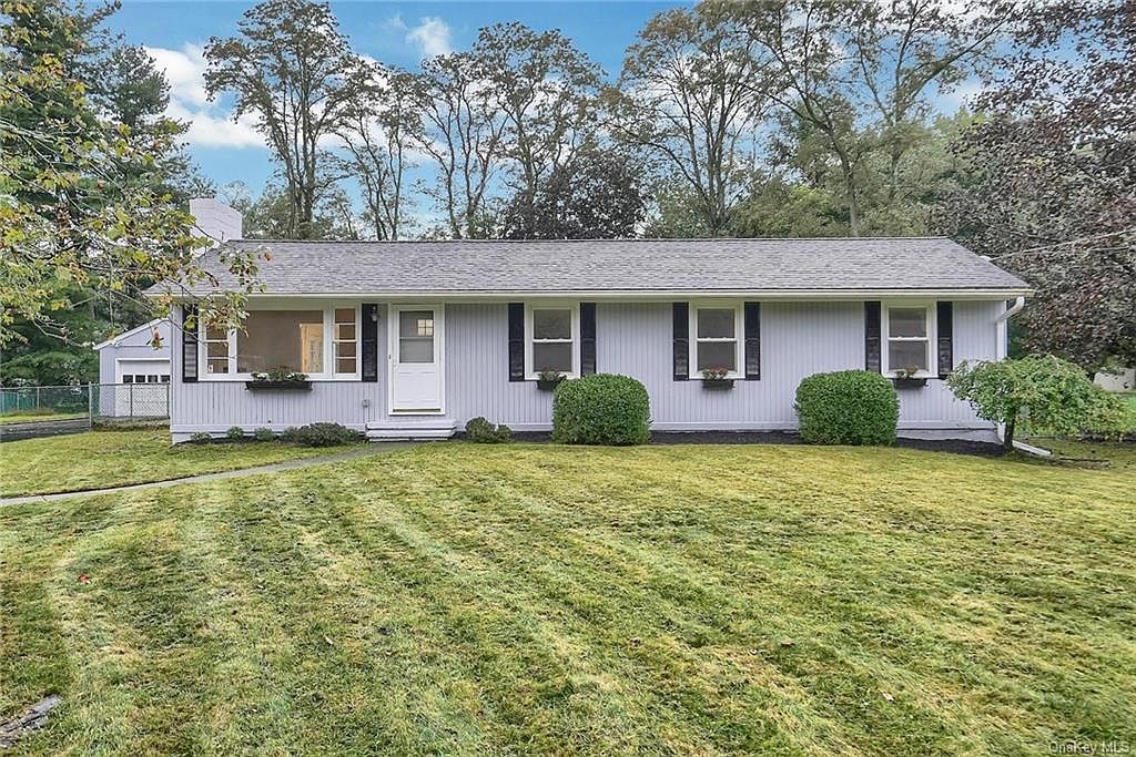 13 Homer Place, Poughkeepsie, NY 12603 Zillow